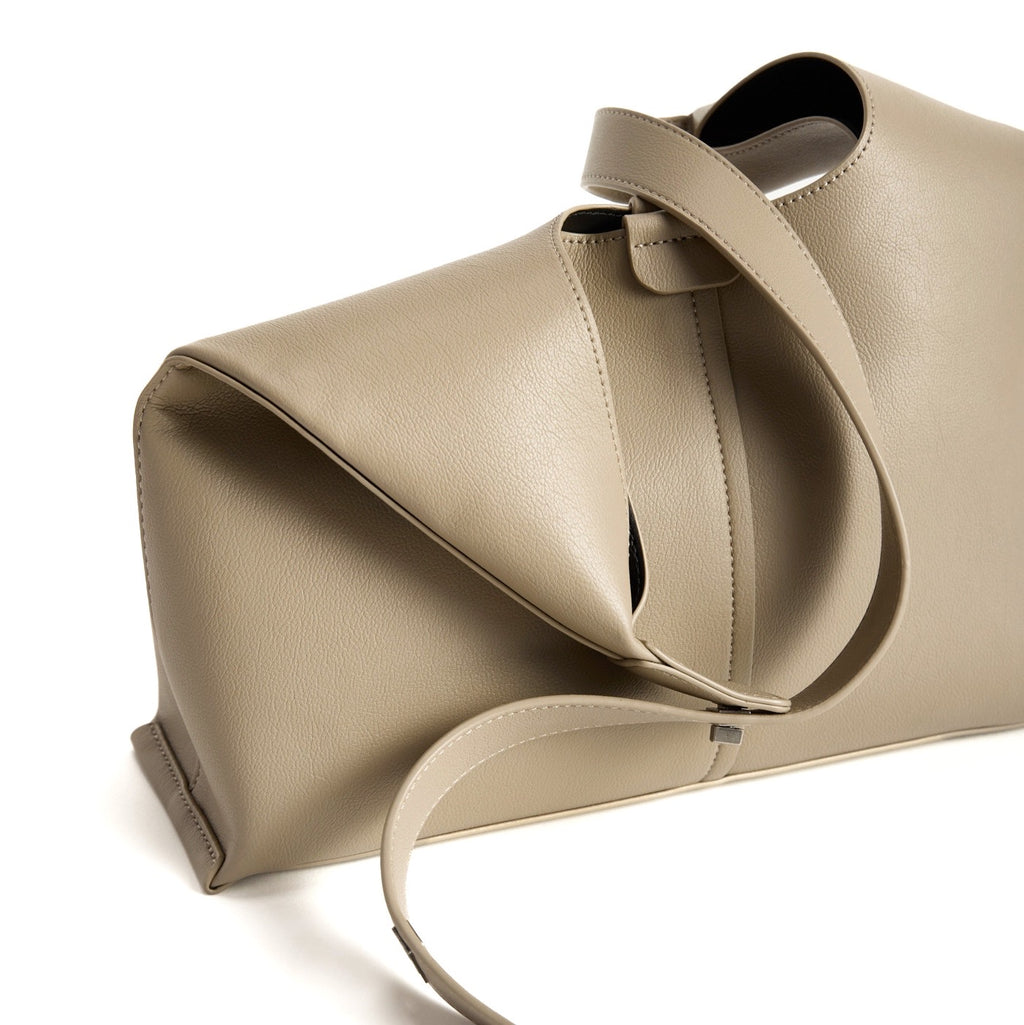 Sienna Shoulder Bag (oyster)
